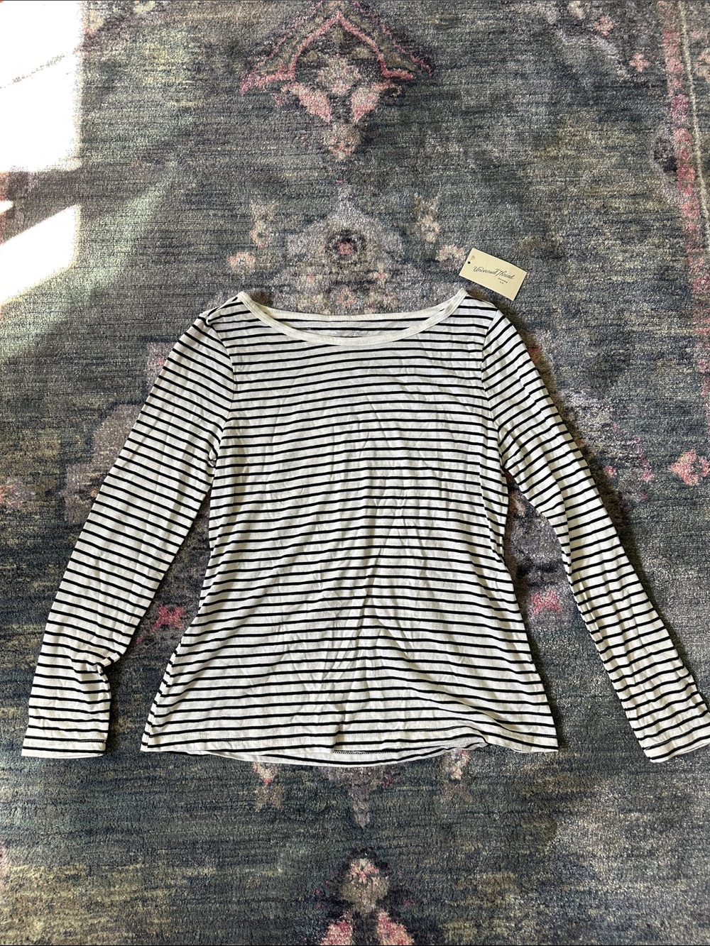 Universal Thread White and Black Striped Long-Sleeve Boatneck Top NWT Medium